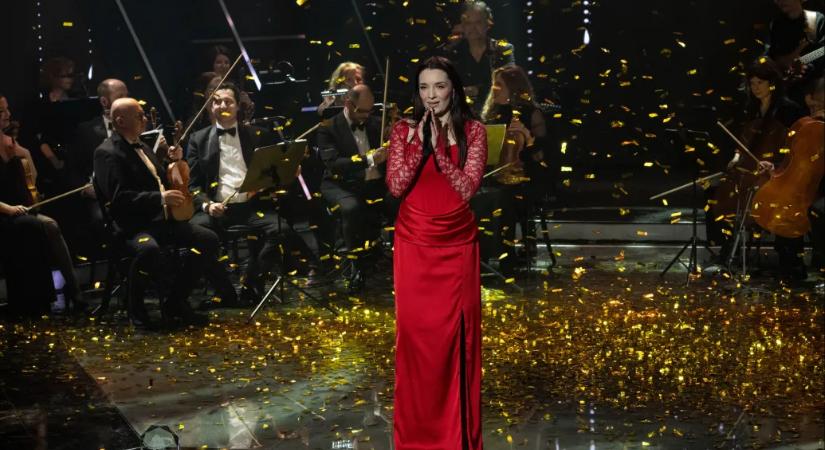 Egy korábbi Megasztár-döntős nyerte meg a köztévé dalversenyét