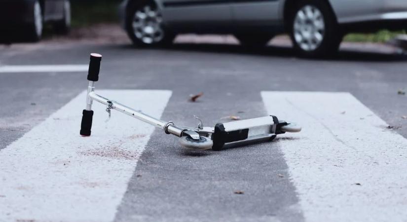 Rollerezés közben sérült meg brutálisan egy 16 éves fiú, műteni kellett