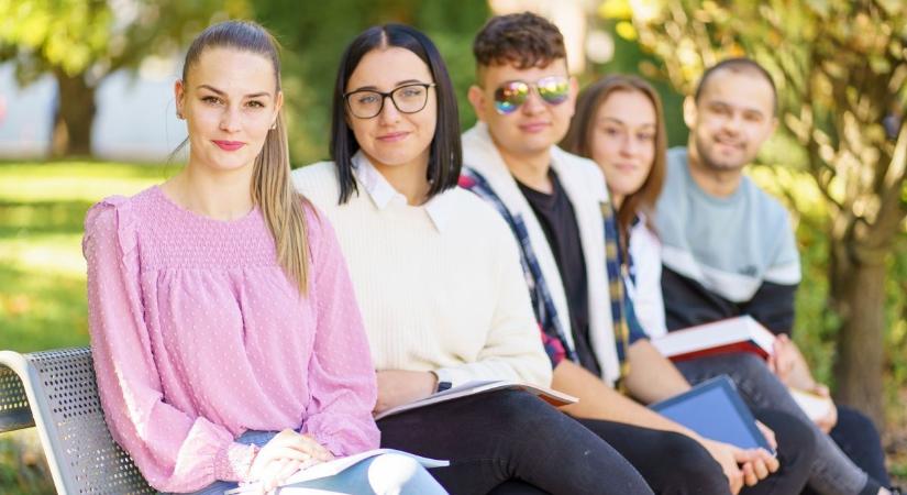 Megkezdődött a felvételi vizsgák szervezése a Nyíregyházi Egyetemen