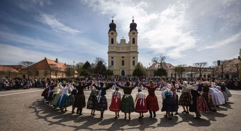 Az időjárás közbeszólt, elmarad a tatai böjti karikázó - megvan az új időpont