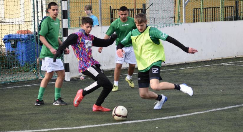 Kialakult a négyes döntő mezőnye a kaposvári középiskolai bajnokságban