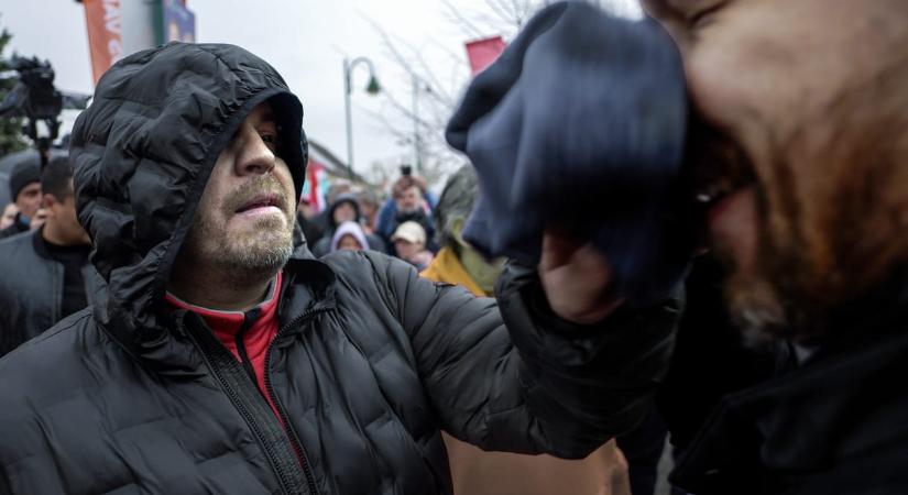 Így ismerni fel a fideszes verőembereket