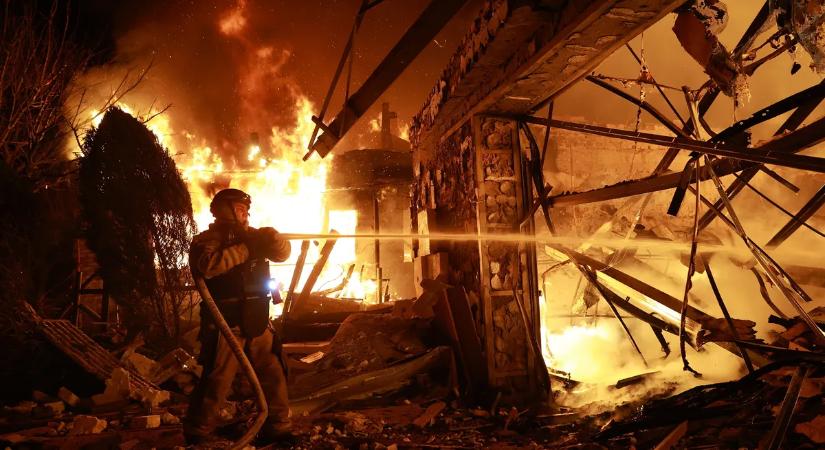 273 drónnal támadtak az oroszok: szülészetet ért támadás Odesszában – videó