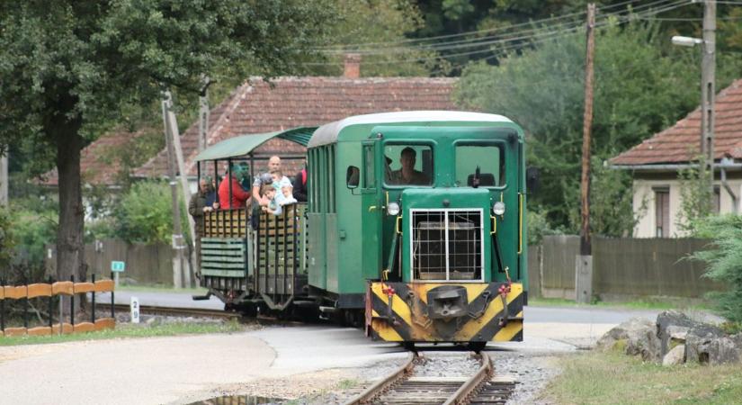 Húsvéti élmény kisvasúton: Nyuszijáratok indulnak Pálházáról