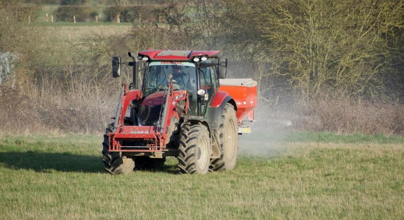 70 százalékos drágulás a műtrágyapiacon: Cseh Tibor szerint az ellátás biztos, de az árrobbanás megállíthatatlan