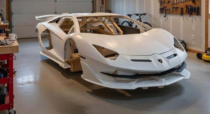Ez a Lamborghini a bizonyíték, hogy ma már nem sci-fi kinyomtatni egy autót
