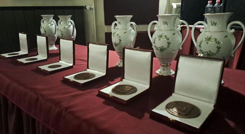 Évtizedes életutakat ismert el a város, ők kapták a marcali kitüntetéseket