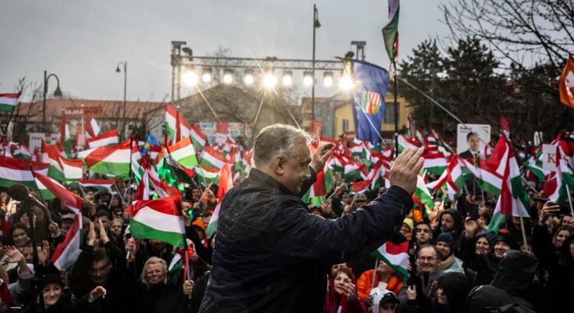 Orbán Viktor: Országjárás egy másik szemszögből