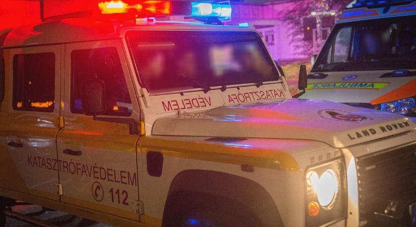 Döbbenet! Többen csapdába estek egy debreceni lépcsőházban, mindenkit ki kellett menekíteni!