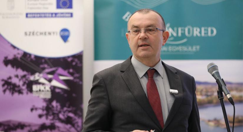 Átalakulóban a turizmus, új célokkal készül Balatonfüred az idei szezonra (galéria)