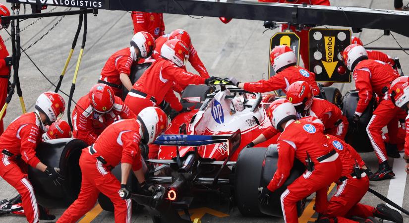 Kiderült, miért bukta el a dobogót Hamilton