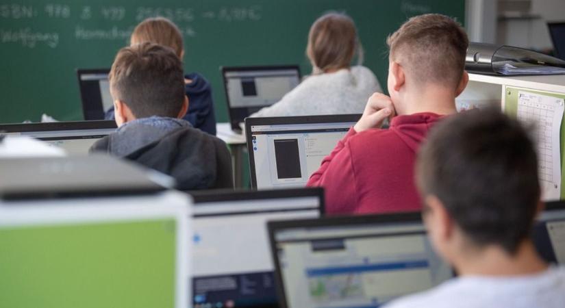 Elkezdődtek a mérések: ez vár most a diákokra