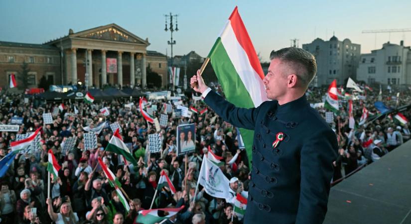 Túl optimisták a befektetők, akik már most beárazzák Magyar Péter győzelmét - figyelmeztet a szakértő