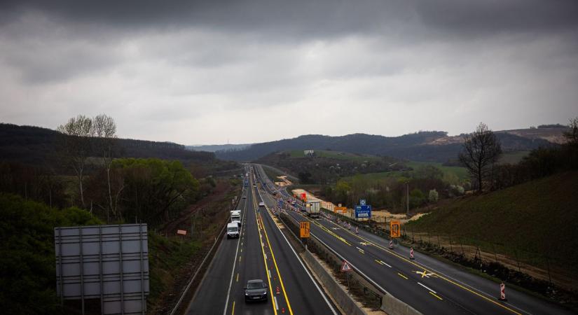 Haragos fotókon viharral rabul ejtett Dunántúl, még odakoppint az időjárás