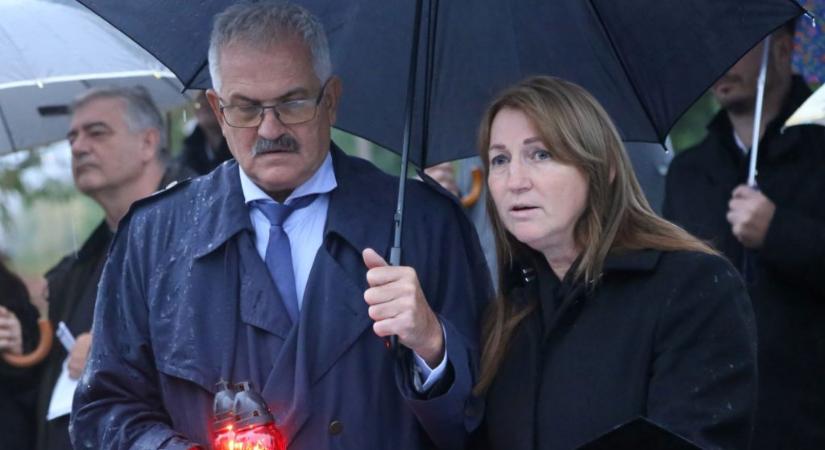 Az orvosi kamara szerint bűncselekmény gyanúja miatt vizsgálni kell a fideszes háziorvos-polgármester tevékenységét