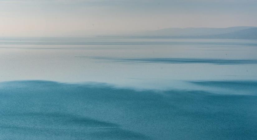 Rég nem történt ilyen a Balatonnál – megérkezett az ítéletidő
