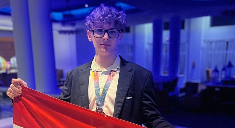 Debreceni siker a nemzetközi mezőnyben: Papp László is gratulált az elismeréshez