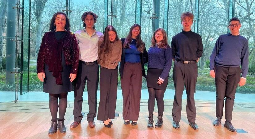 Taroltak a szekszárdi diákok: országos versenyt nyertek Budapesten