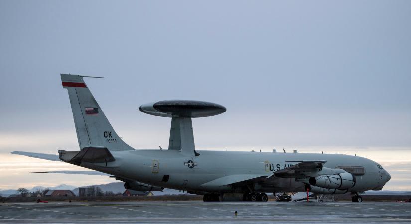 300 millió dolláros veszteséget szenvedtek el az amerikaiak, kilőttek egy AWACS-repülőgépet