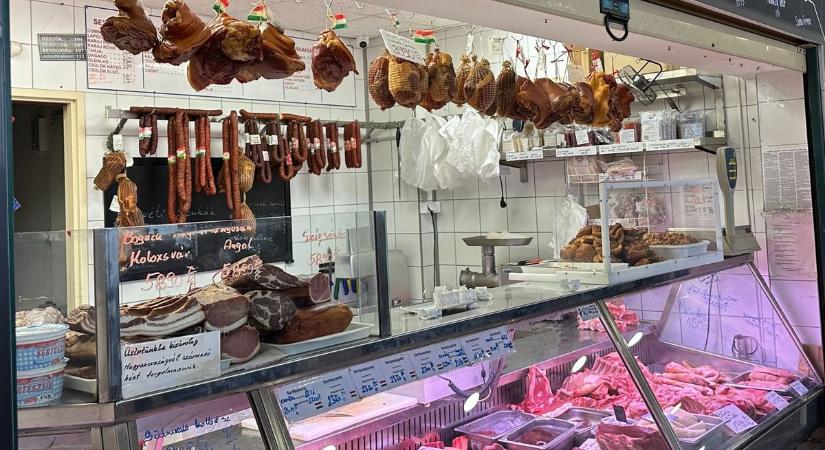 Székesfehérvári piac: Meglepő árak és hatalmas húsvéti kínálat vár húsvét közeledtével