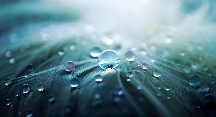 Esős, hűvös napok viharos széllel