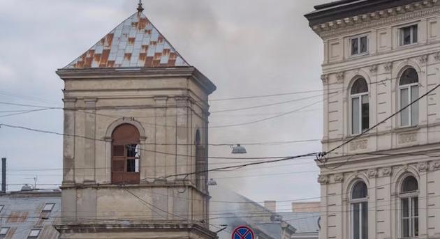 Orosz dróntámadás rongálta meg Lviv 17. századi világörökségi kolostorát