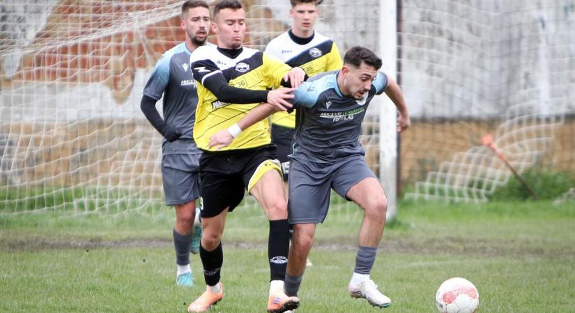 Esőáztatta pályák, kiállítások, zseniális megmozdulások