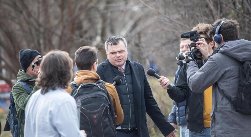 A NER égisze alatt működő Blikk simán leírta, hogy a TV2 régóta propagandatévéként funkcionál