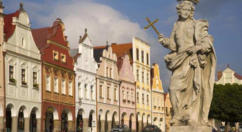 Prága vagy Brno helyett fedezd fel Telčet – Óvárosa, sétányai és történelmi kastélya is lenyűgöző