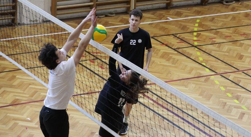 A Videoton fiatal szurkolói röpiben is jók