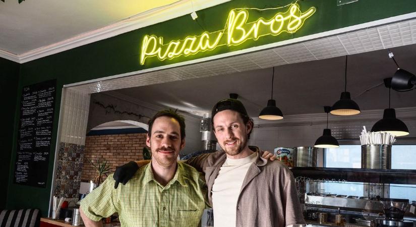 Sokan áhítoznak a receptre: így készül az igazi nápolyi pizza (galéria  videó)