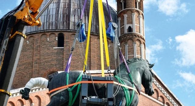 Restaurálják Donatello híres padovai lovas szobrát