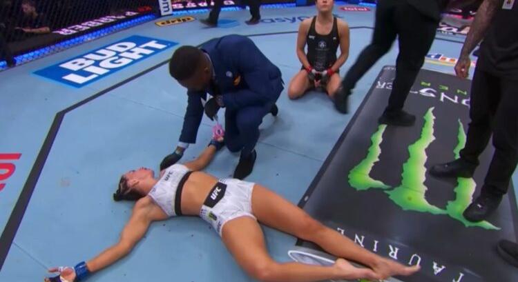 Dana White minden idők egyik legjobb finisének nevezte Alexa Grasso első menetes KO-ját