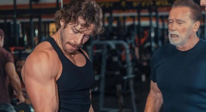 Világklasszis gének: Arnold Schwarzenegger fia élete első versenyén rögtön történelmet írt