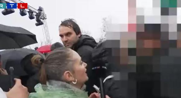 Attrocitás ért egy RTL-es újságírót