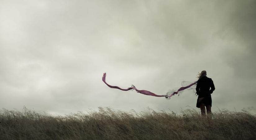 Viharos széllel kezdődik a hét