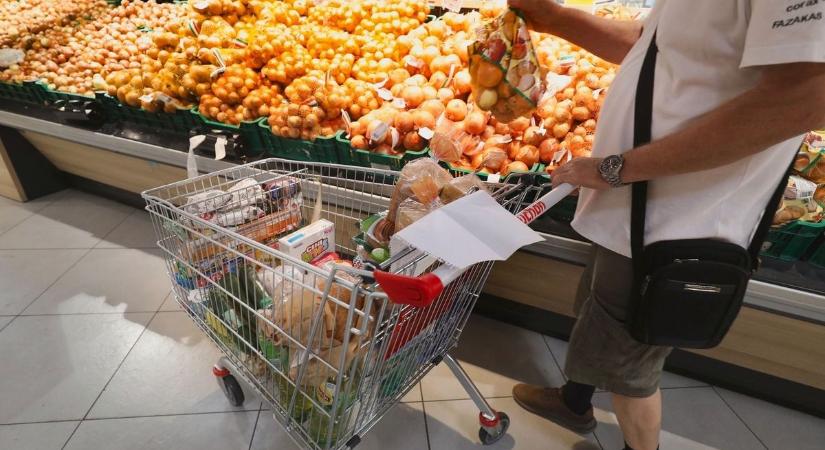 Könnyebb lesz a húsvéti bevásárlás, hamarabb jönnek a juttatások