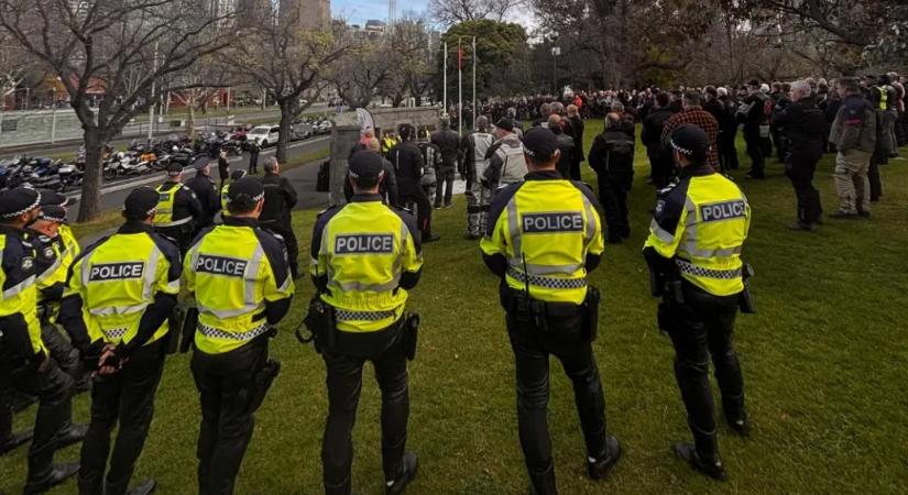 Hét hónapos hajtóvadászat után lelőtték a két ausztrál rendőrt meggyilkoló Dezi Freemant