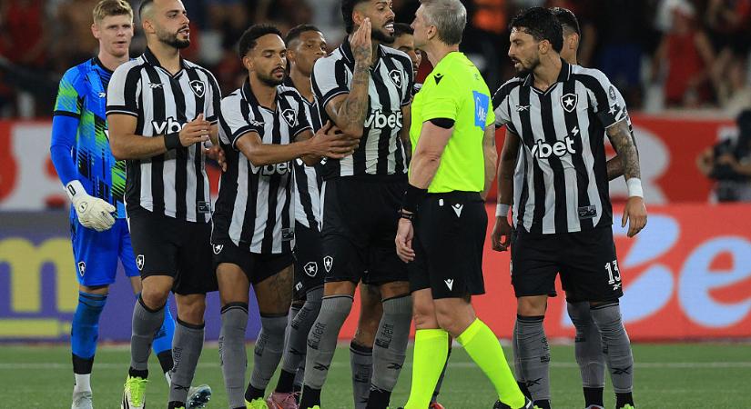 Campeonato Brasileiro: az újonc Athletico Paranaense háromgólos csapást mért a gyengélkedő Botafogóra – videóval