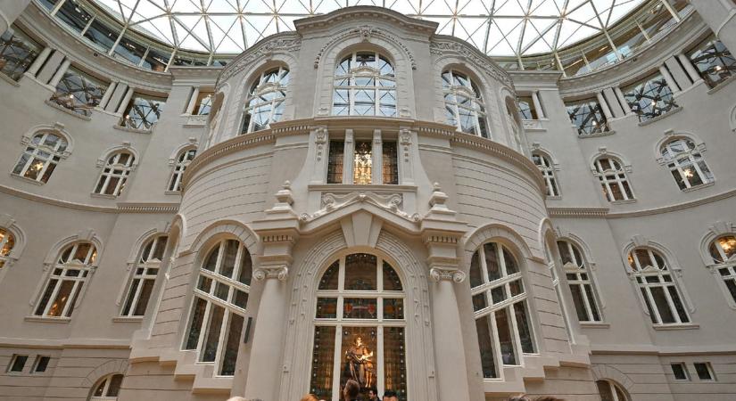 4436 hibát találtak a kétszeresére drágult MNB-székház felújításakor