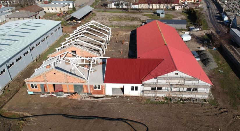 A város legújabb projektje, az új szolgáltatóház heteken belül elkészül