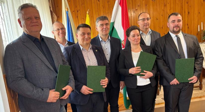 Jelentős összeget nyertek, fontos fejlesztések valósulhatnak meg a településeken