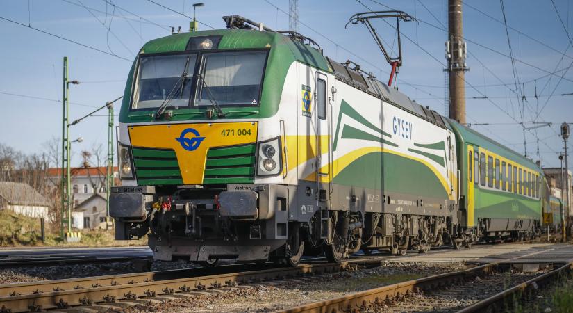 Szünetel a forgalom a szombathelyi vasútállomáson