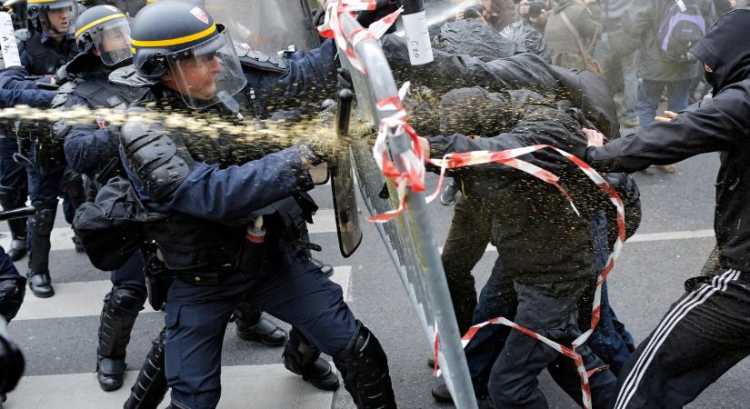 Két hónapja extrém félelem uralja a piacot: akár további 20%-ot is eshet a bitcoin