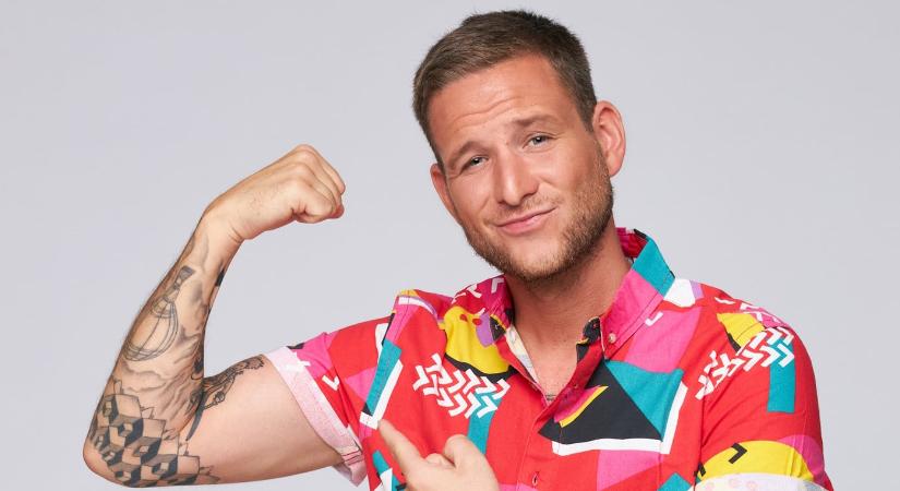 Ez volt Istenes Bence első munkahelye: megerőltető volt, de keveset keresett