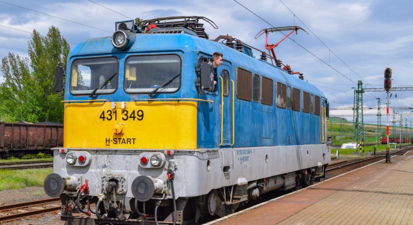 Rendkívüli bejelentést tett a vasúttársaság: teljesen megbénult a forgalom az egyik legfontosabb magyar állomáson