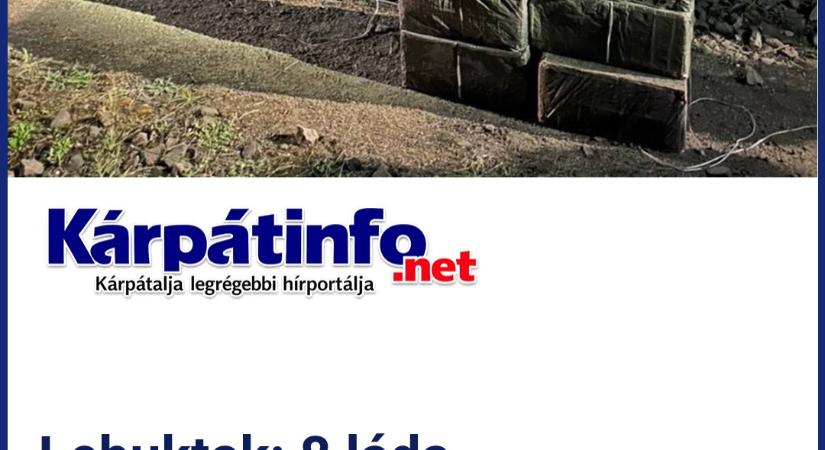 Lebuktak: 8 láda csempészcigaretta került elő egy tehervonatból