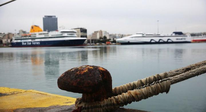 22 migráns halt meg a görög partoknál