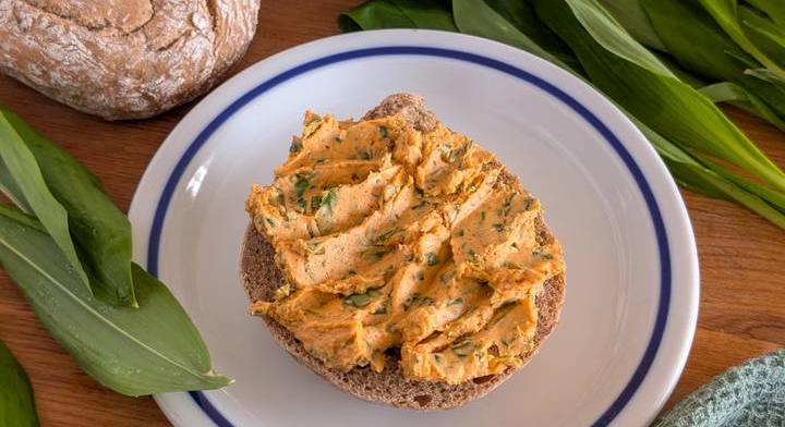 Házi medvehagymás körözött: a legjobb tavaszi kence receptje