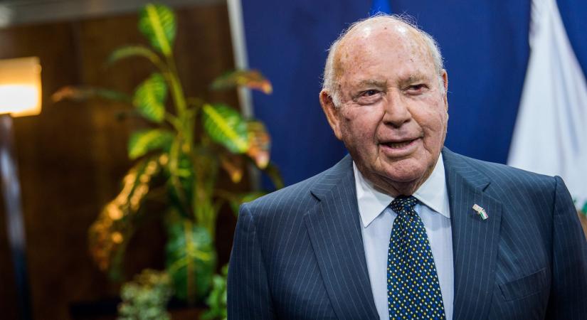 Meghalt David B. Cornstein, az Egyesült Államok volt magyarországi nagykövete